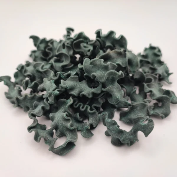 Pasta Pappardelle ricce corto con Spirulina de Vetika (250g)